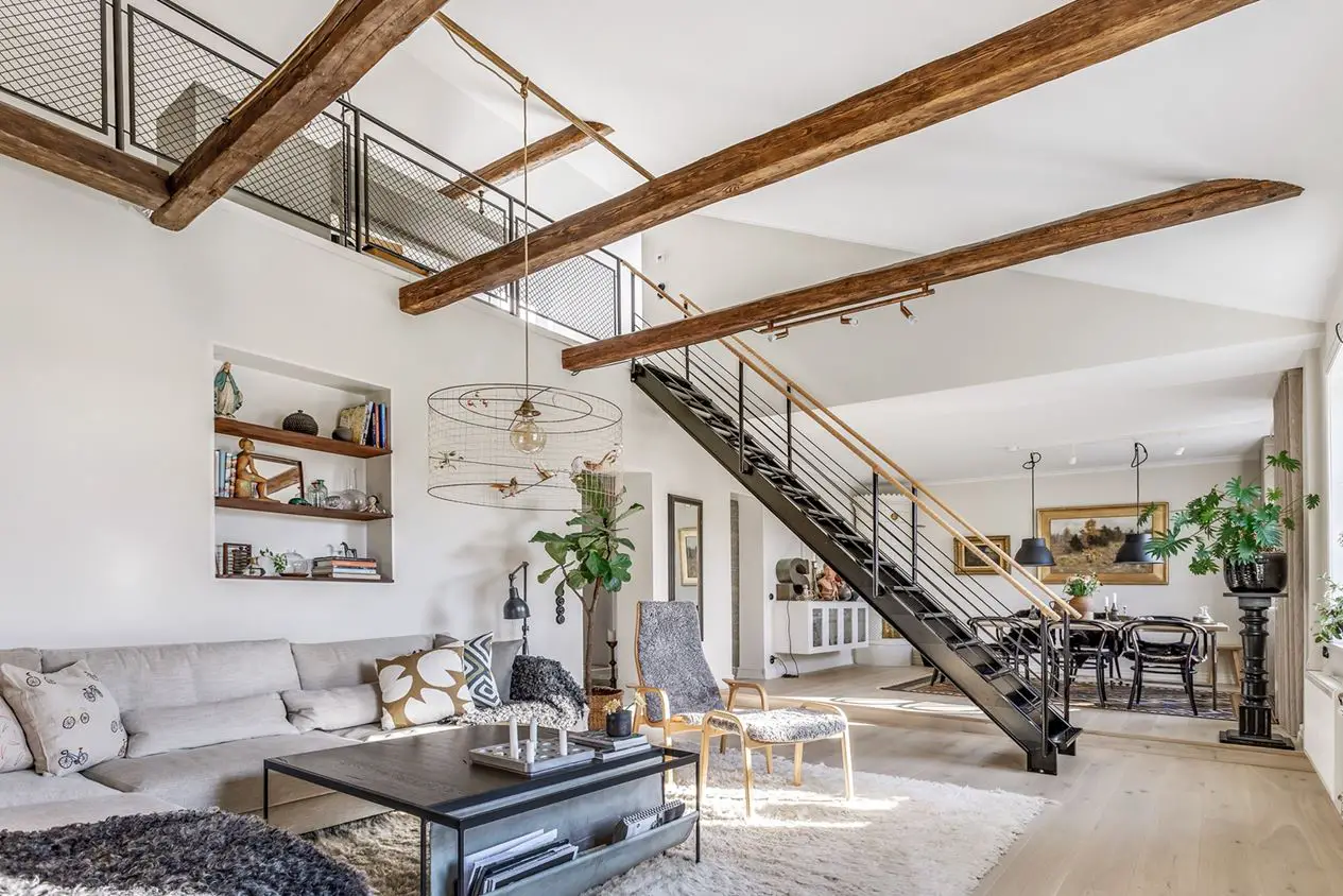 瑞典湖畔的砖墙公寓 | 宁静的斯堪的纳维亚风格-1