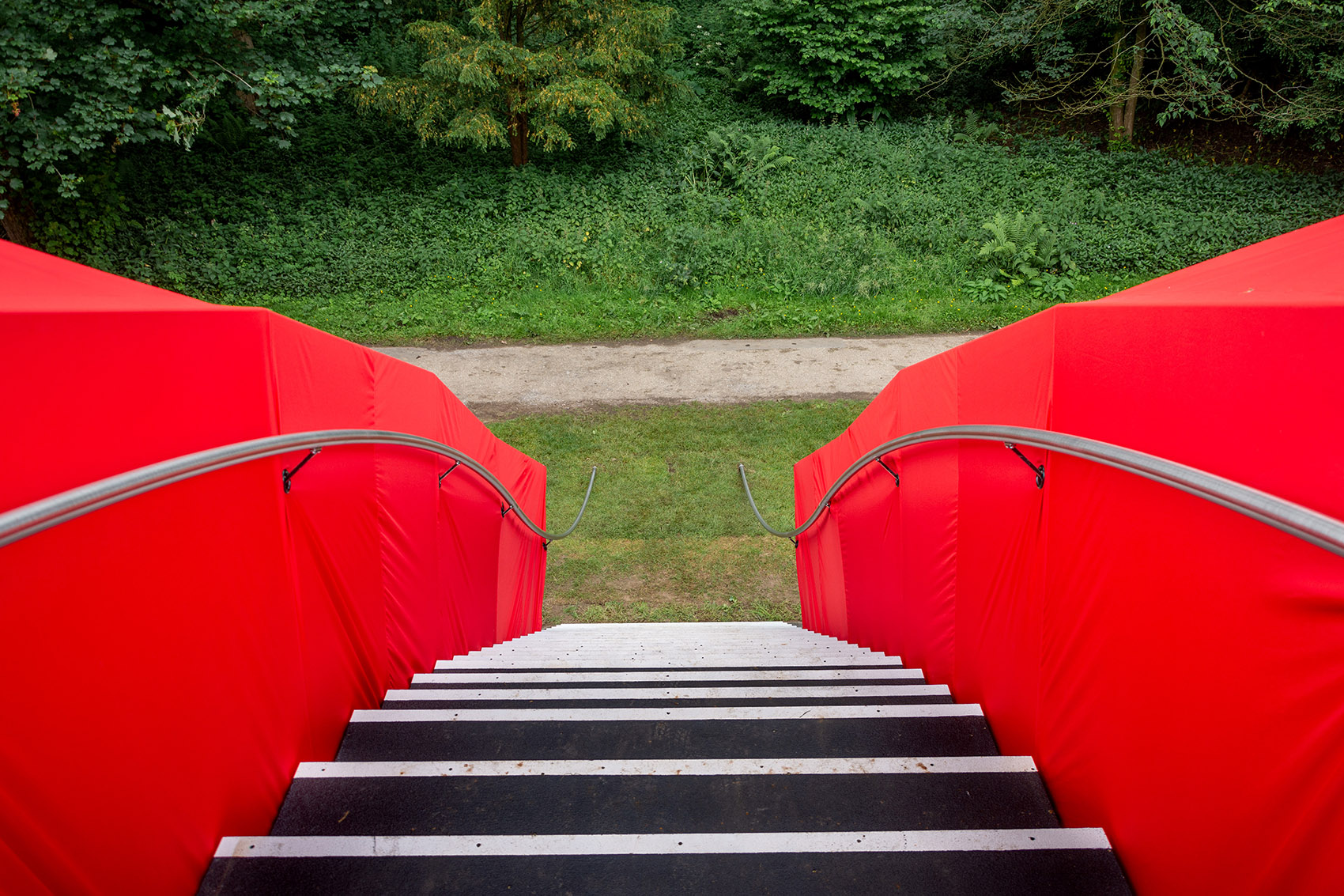 “连接”装置丨英国约克丨Steve Messam-13