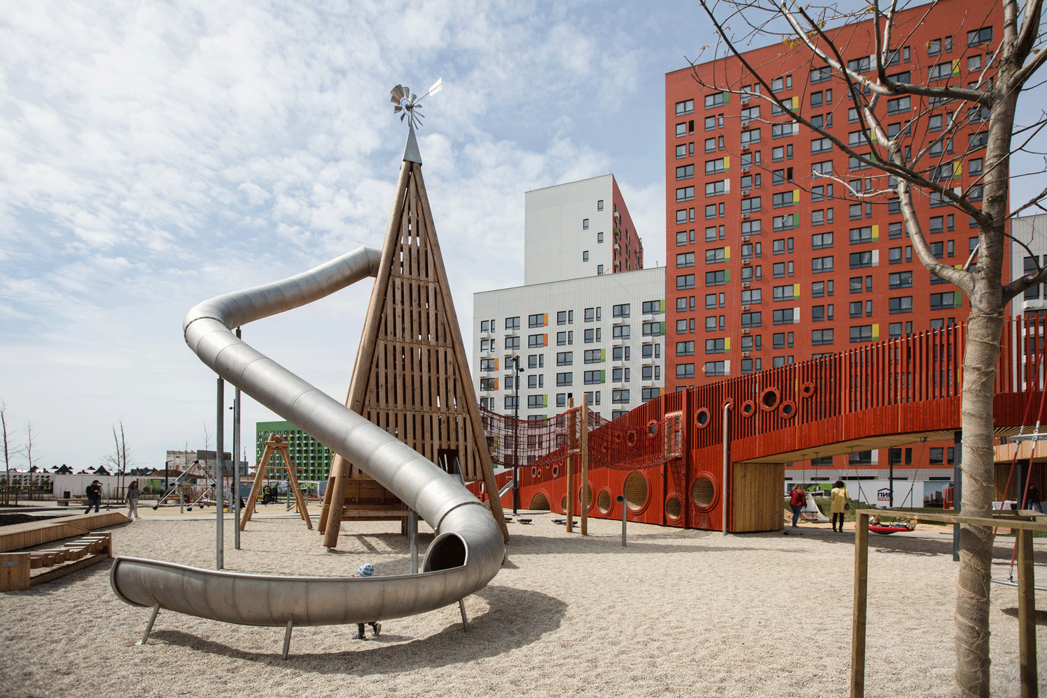 俄罗斯金字塔游乐场-13