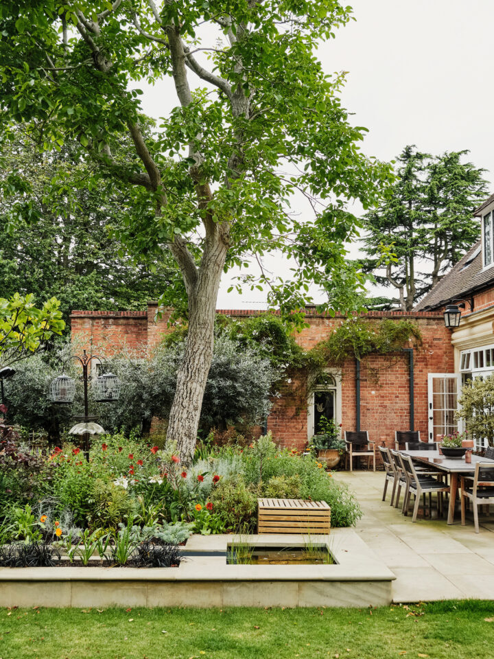 Imperfect Interiors
-19