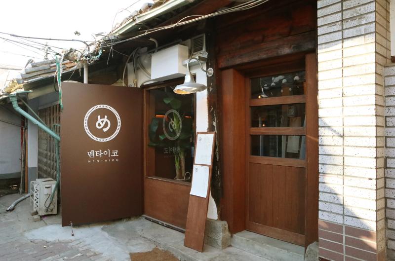 韩屋改造的 18 平日式餐厅，极简空间展现精致品味-6