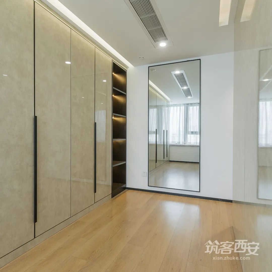 西安湖城大境 8 号地 | 现代简约私宅,打造独立风景空间-123