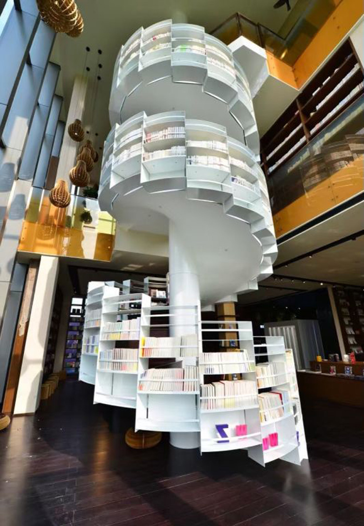 成都金色沙滩城布智书店 · 深圳地铁设计室-23