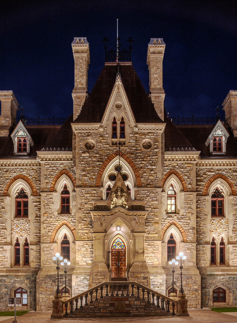加拿大渥太华议会西区大楼外部照明项目丨Lightemotion-49