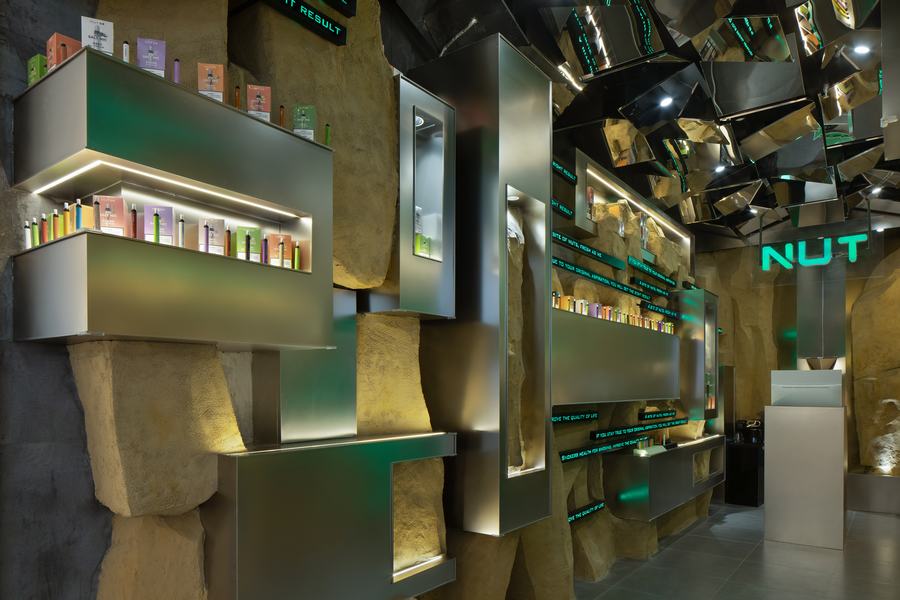 电子烟品牌NUT赛博朋克主题概念店设计 - 米尚丽零售设计网 MISUNLY- 美好品牌店铺空间发现者-4