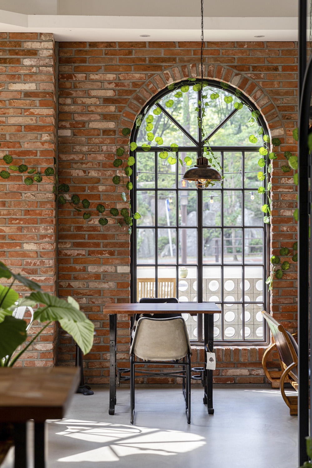 秘境之源 | 24 坪韩式咖啡厅设计案例-11