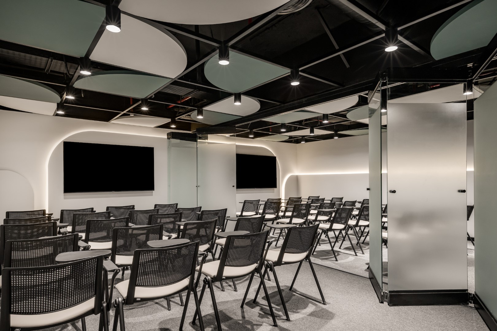 The Exucutive office by Two Emms Design Studio-22