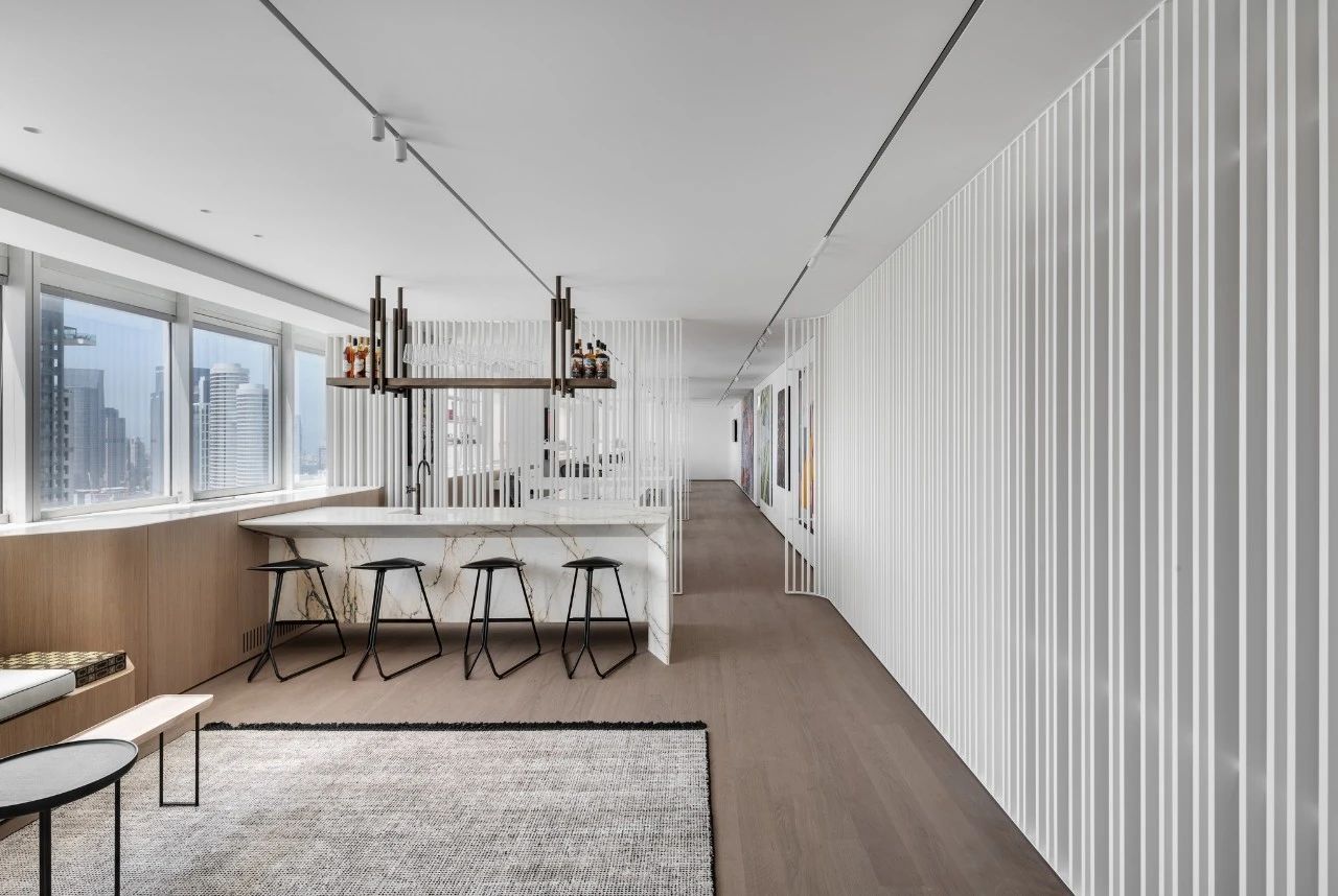 顶层简奢大宅丨Aviram Kushmirski 设计工作室-59