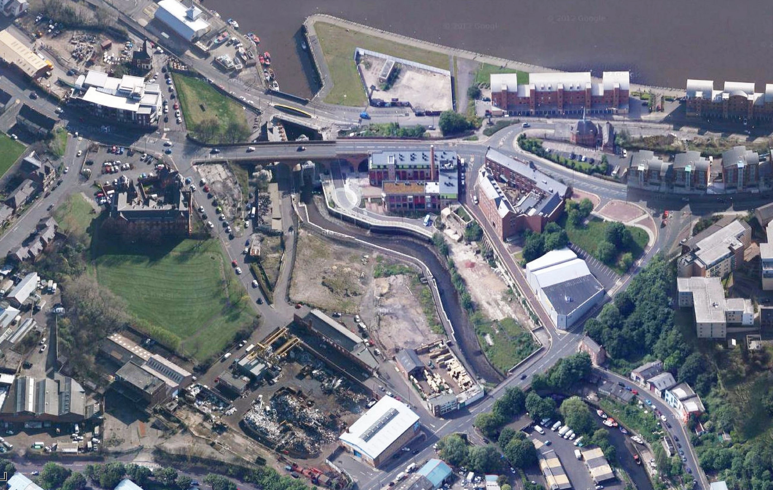 《马 lings | Ash Sakula Architects》英式风情，工业遗存重生-149