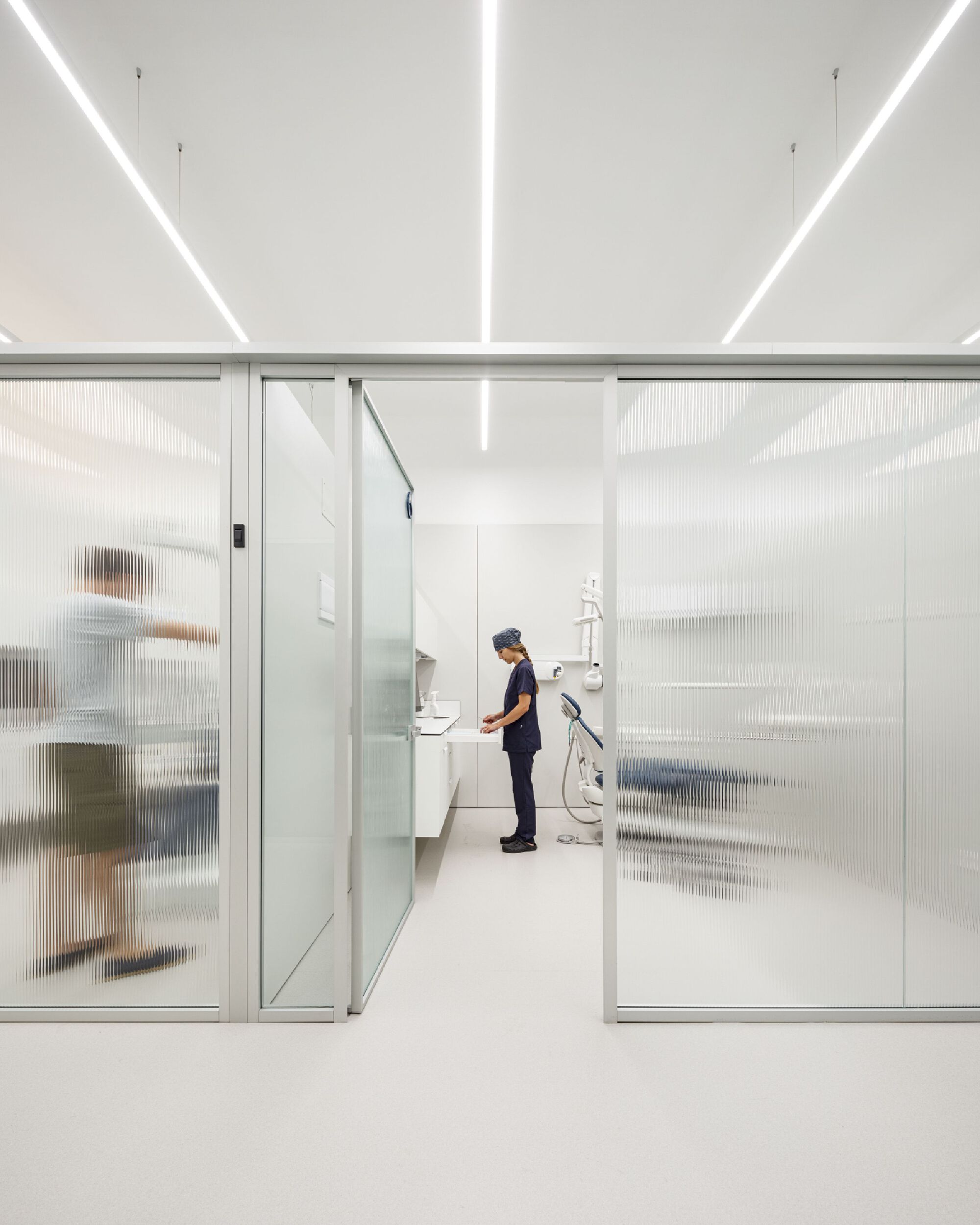 牙科诊所设计丨西班牙丨bvcr-24