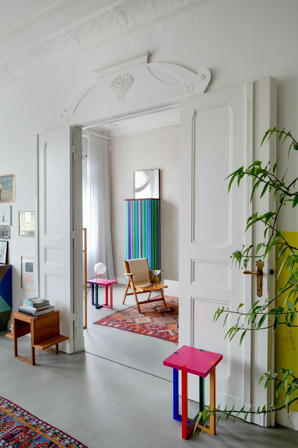 柏林家具设计师的炫彩之家-9