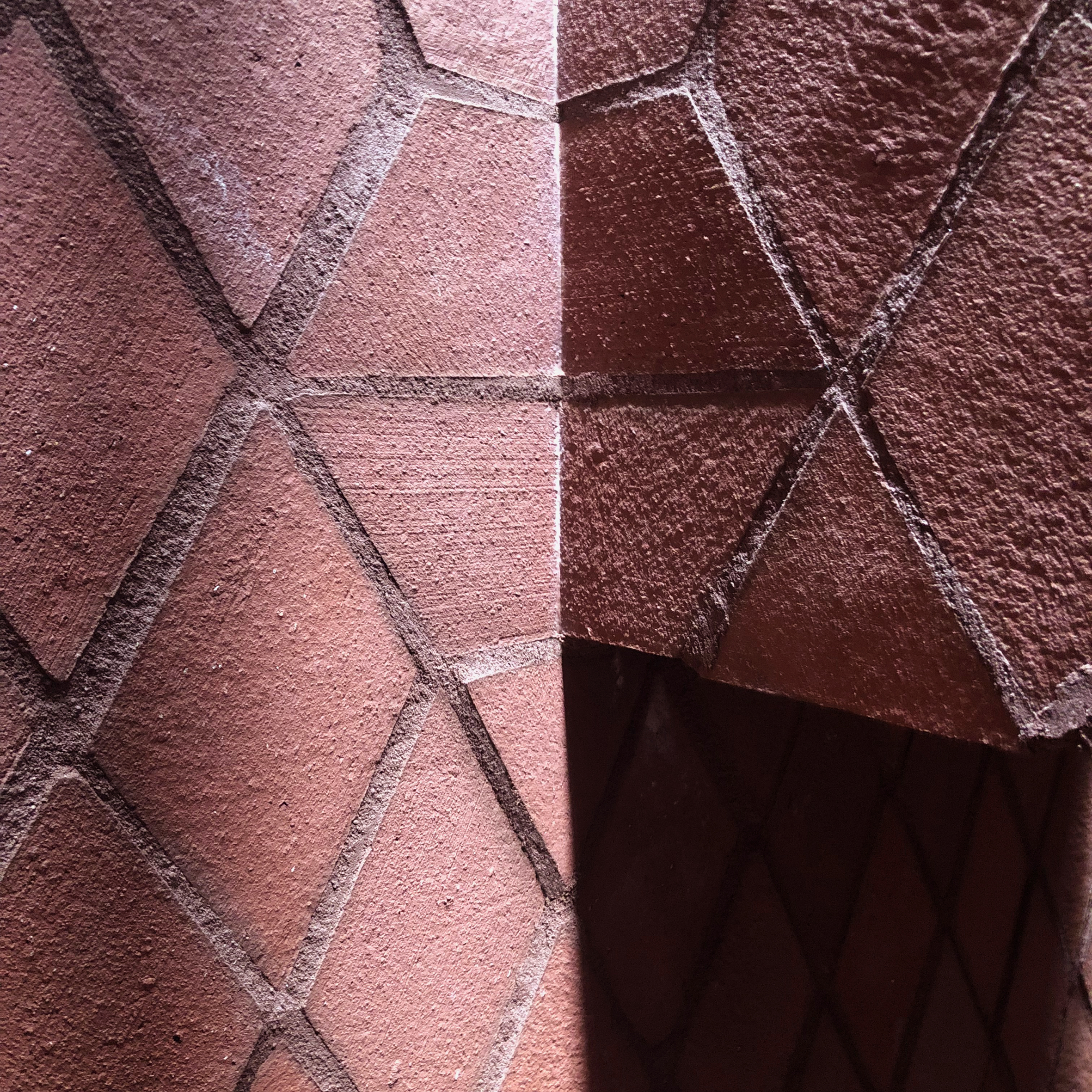 Z33 艺术馆 · 静谧之墙与城市对话-35