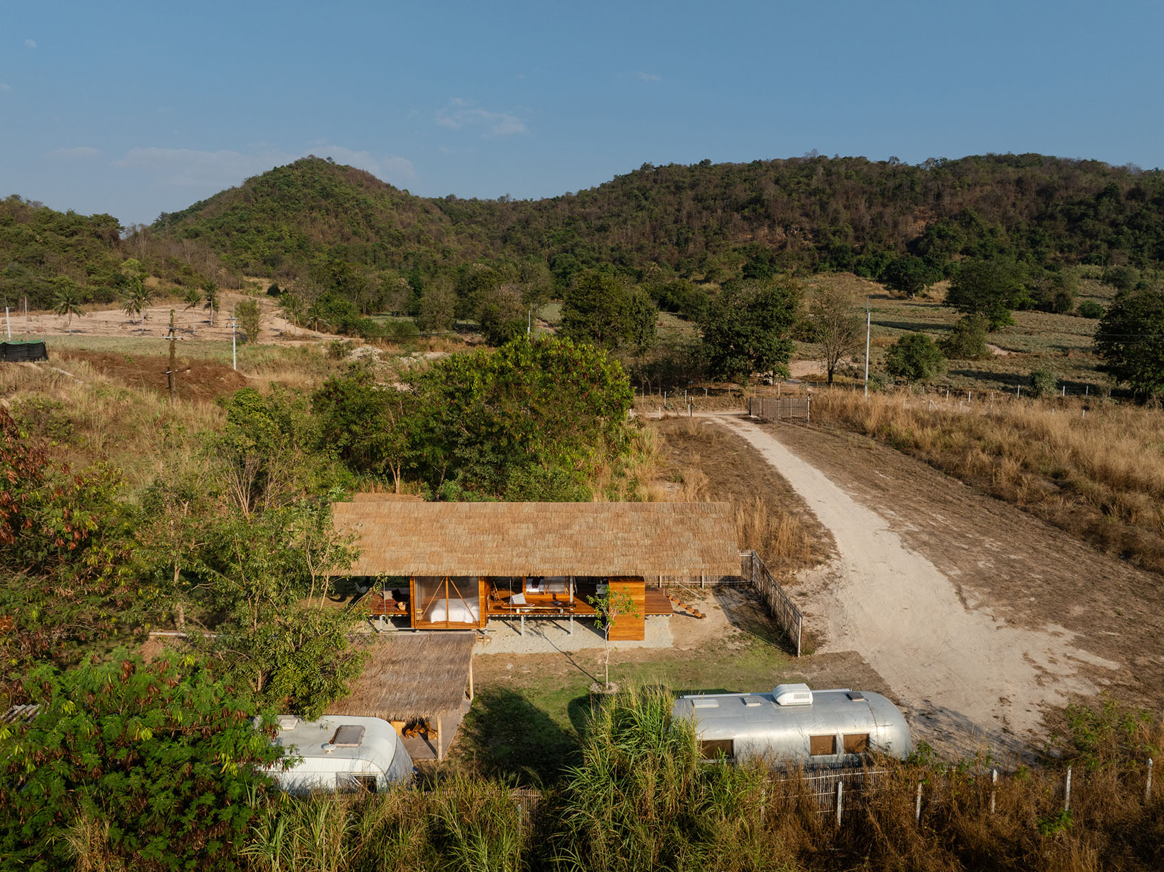 春武里儿童小屋丨泰国春武里丨Imaginary Objects-6