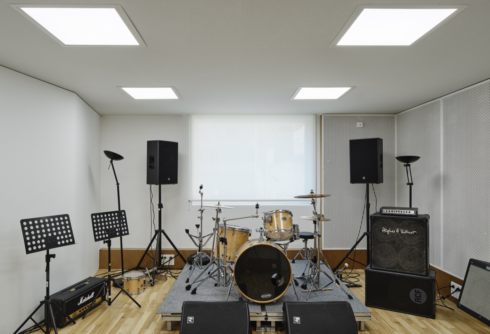 赛尔吉蓬图瓦兹市文化中心，法国 / Jean-Pierre Lott-19