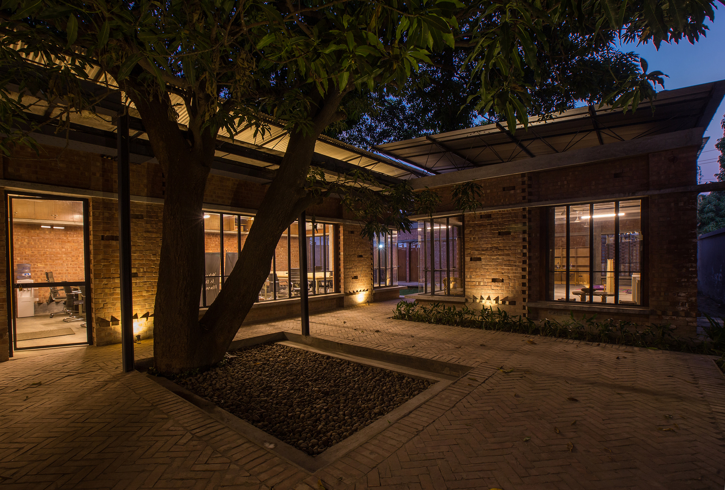 孟加拉国办公楼-34