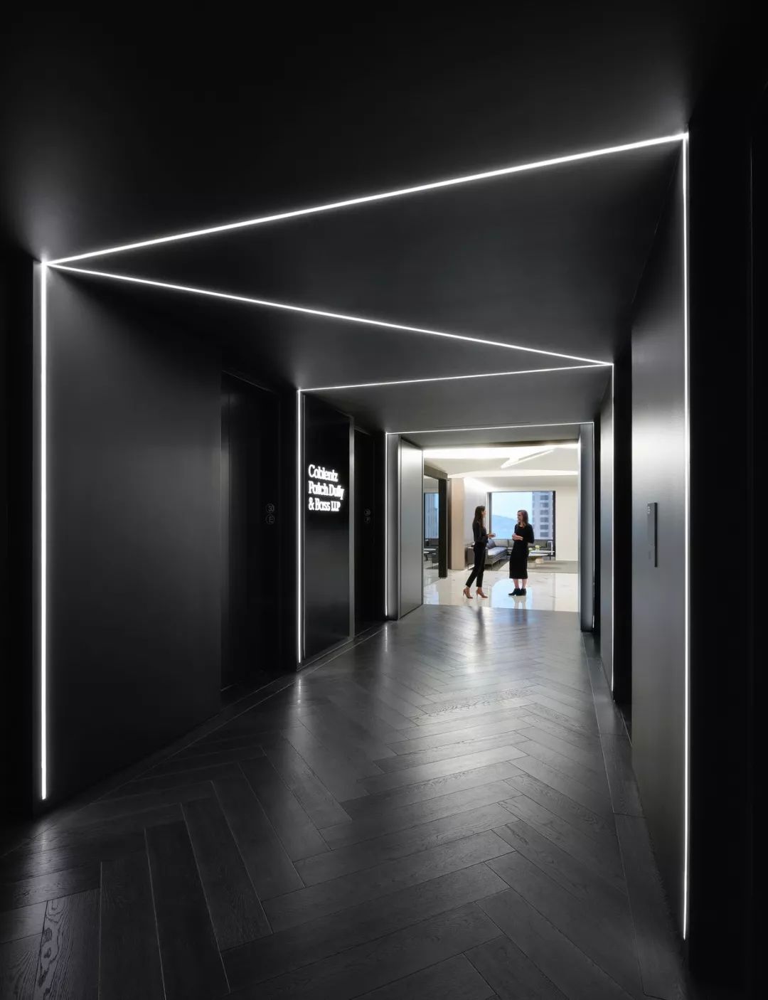 极致舒适！高大上电梯间设计让等待不再痛苦-34