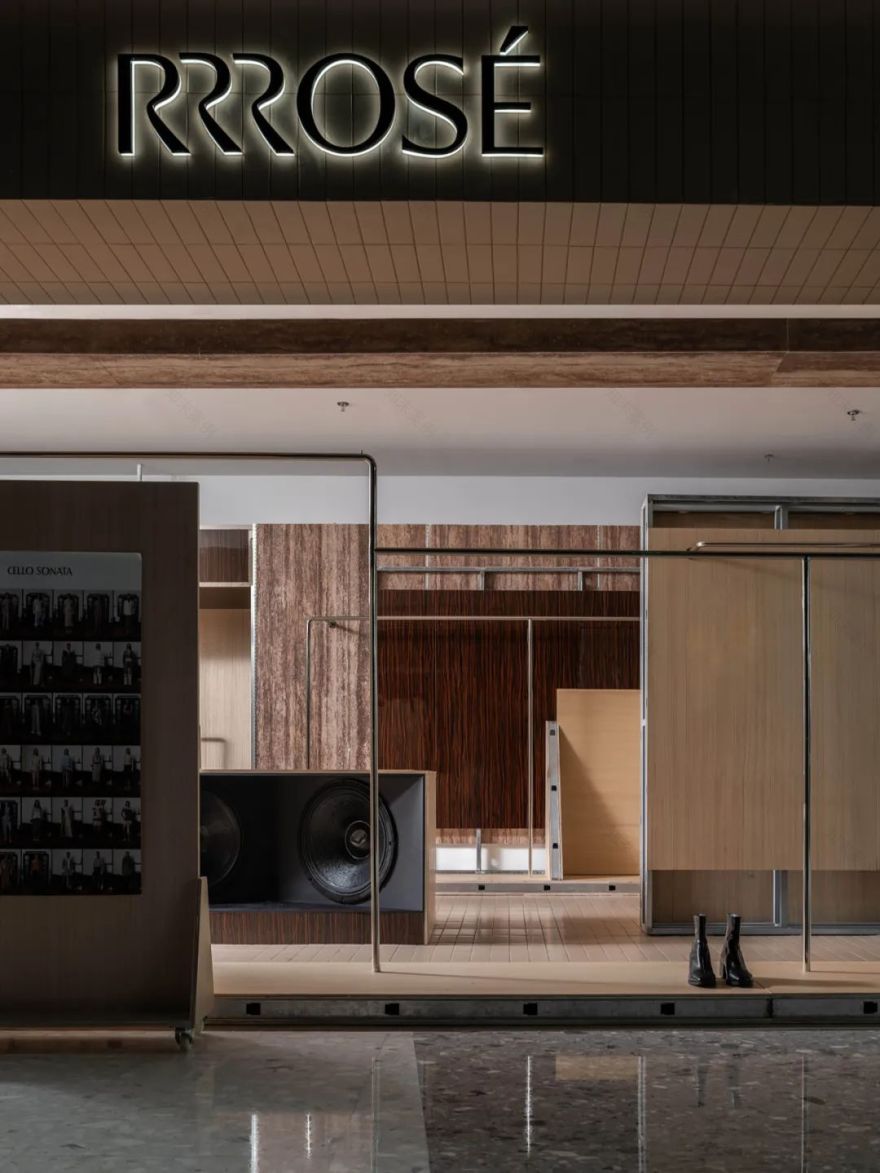 RRROSE 女性服装品牌零售店设计丨中国西安丨Chin Design-2