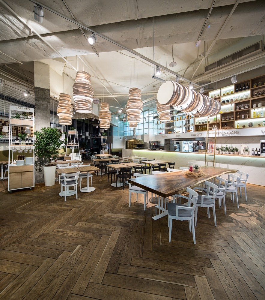 利沃夫民主餐厅“塔尔图佛”-42