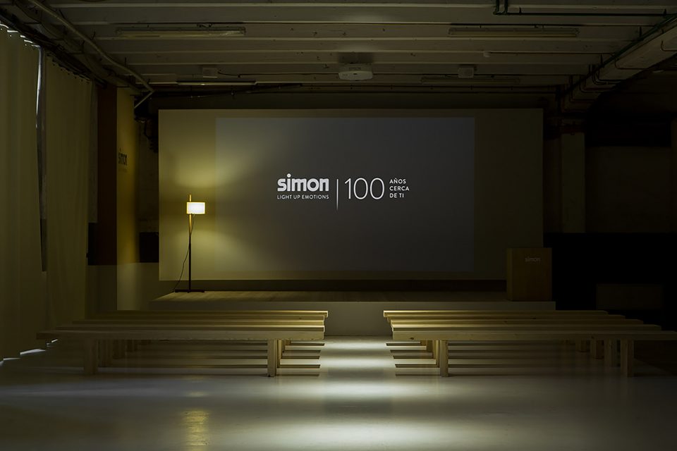 Simon 一百周年纪念展，巴塞罗那-15