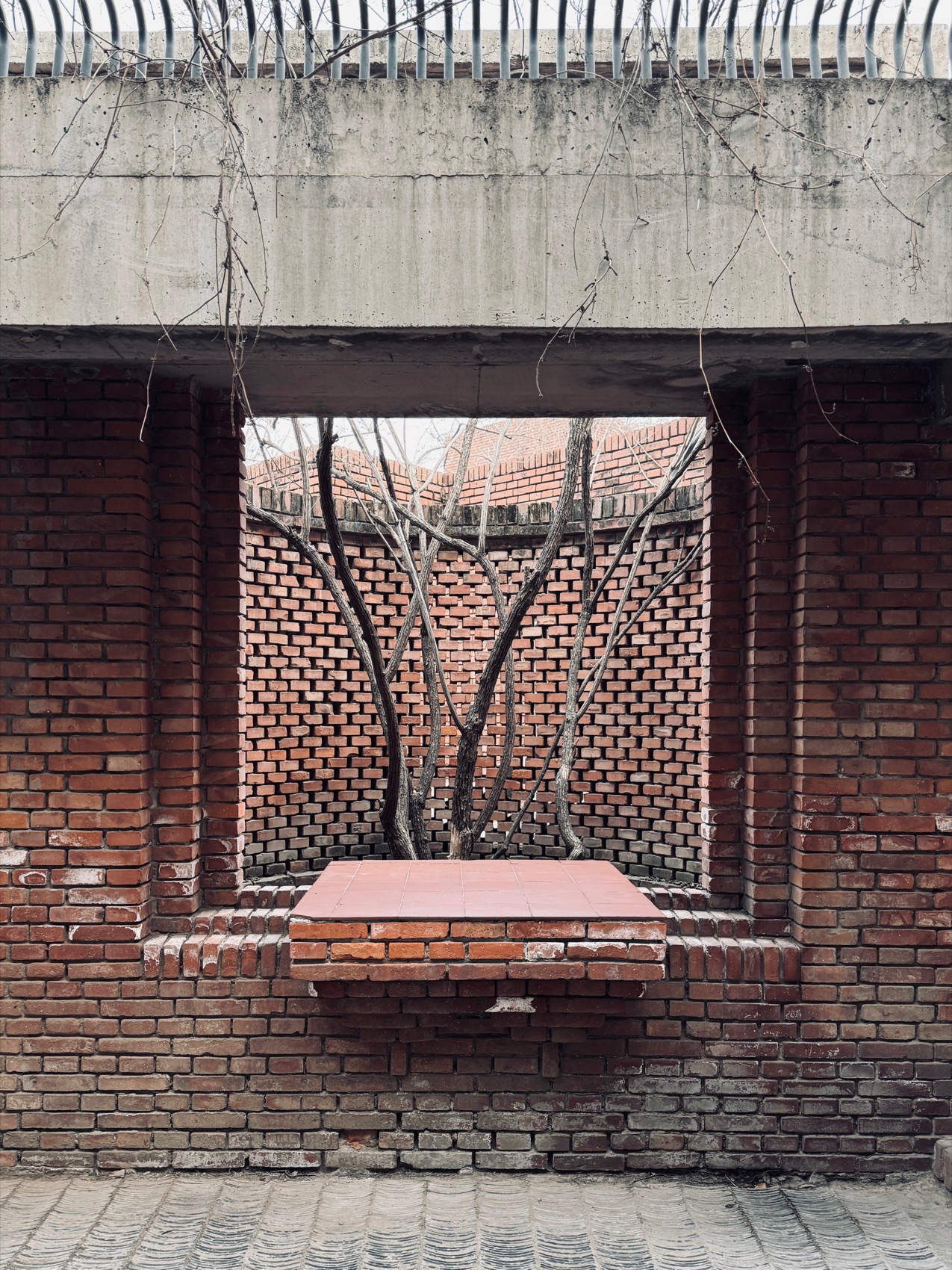 红砖美术馆手机摄影作品，北京 / Kun-24