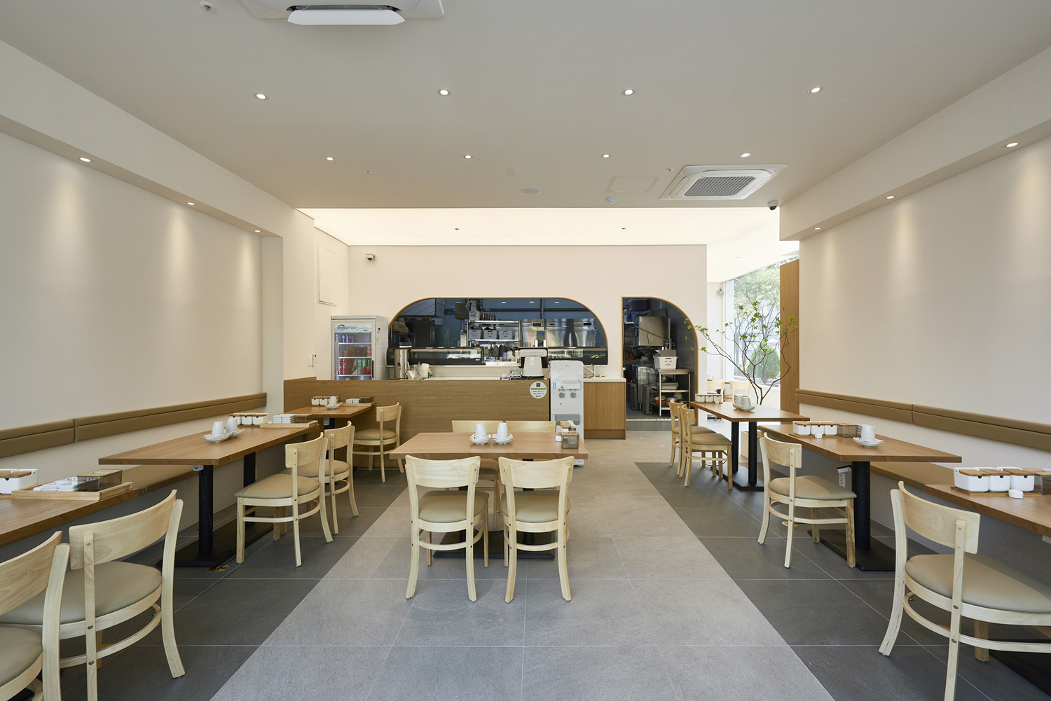 27 平日式餐厅 | 极简设计打造温馨空间-5