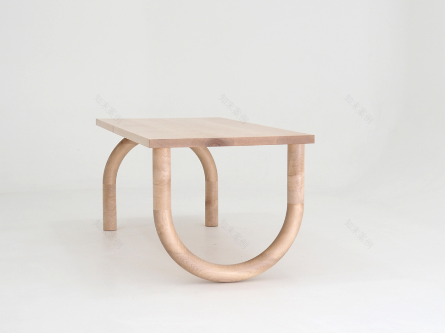 触感非凡的家庭主题餐桌-8