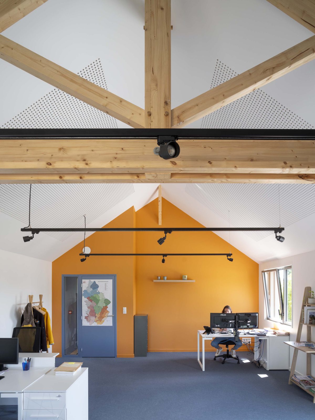 70年代房屋改造为办公室项目丨法国-33