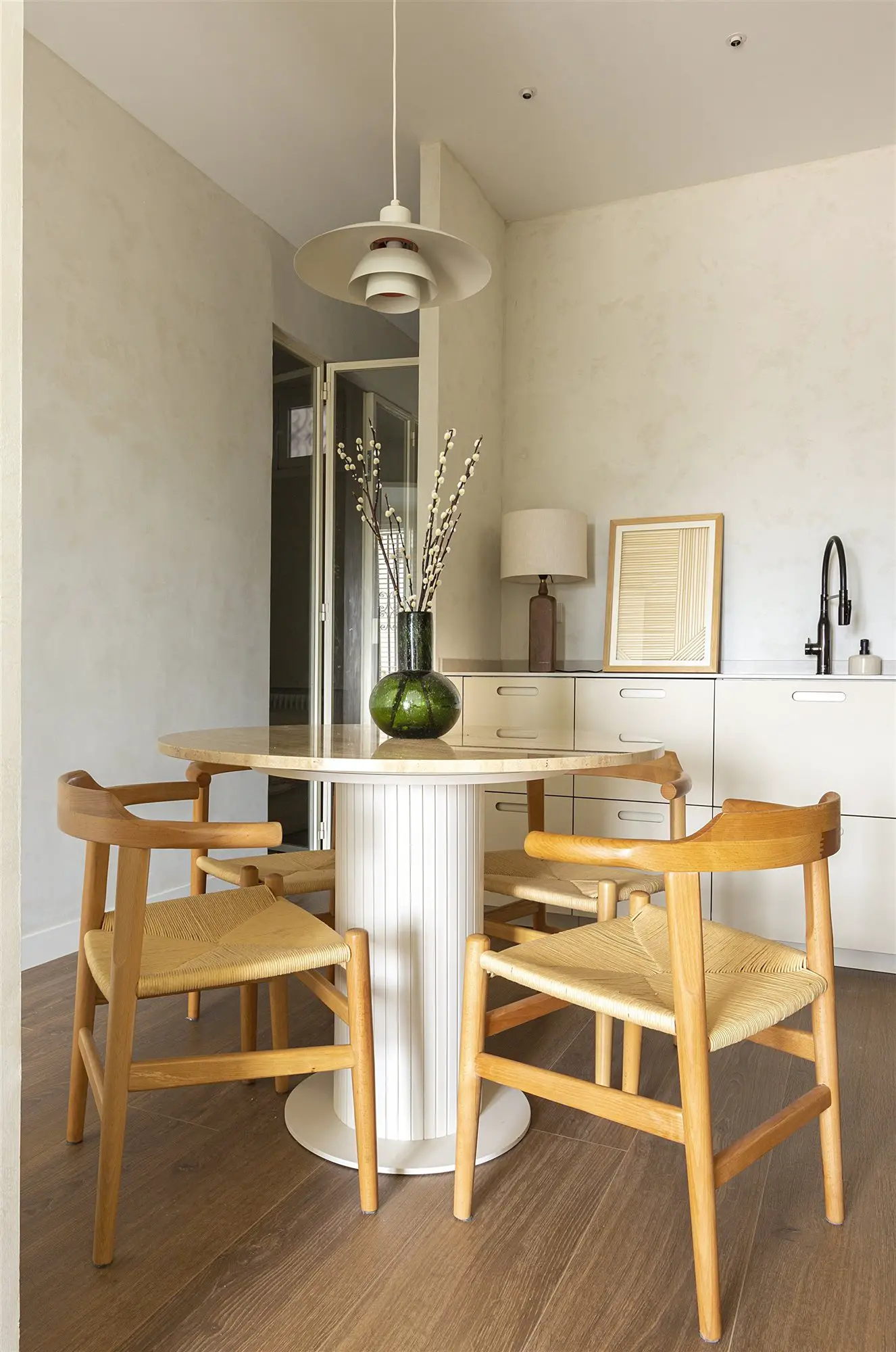 马德里 36m2 电影人设计公寓 | 自然光线与功能完美结合-8