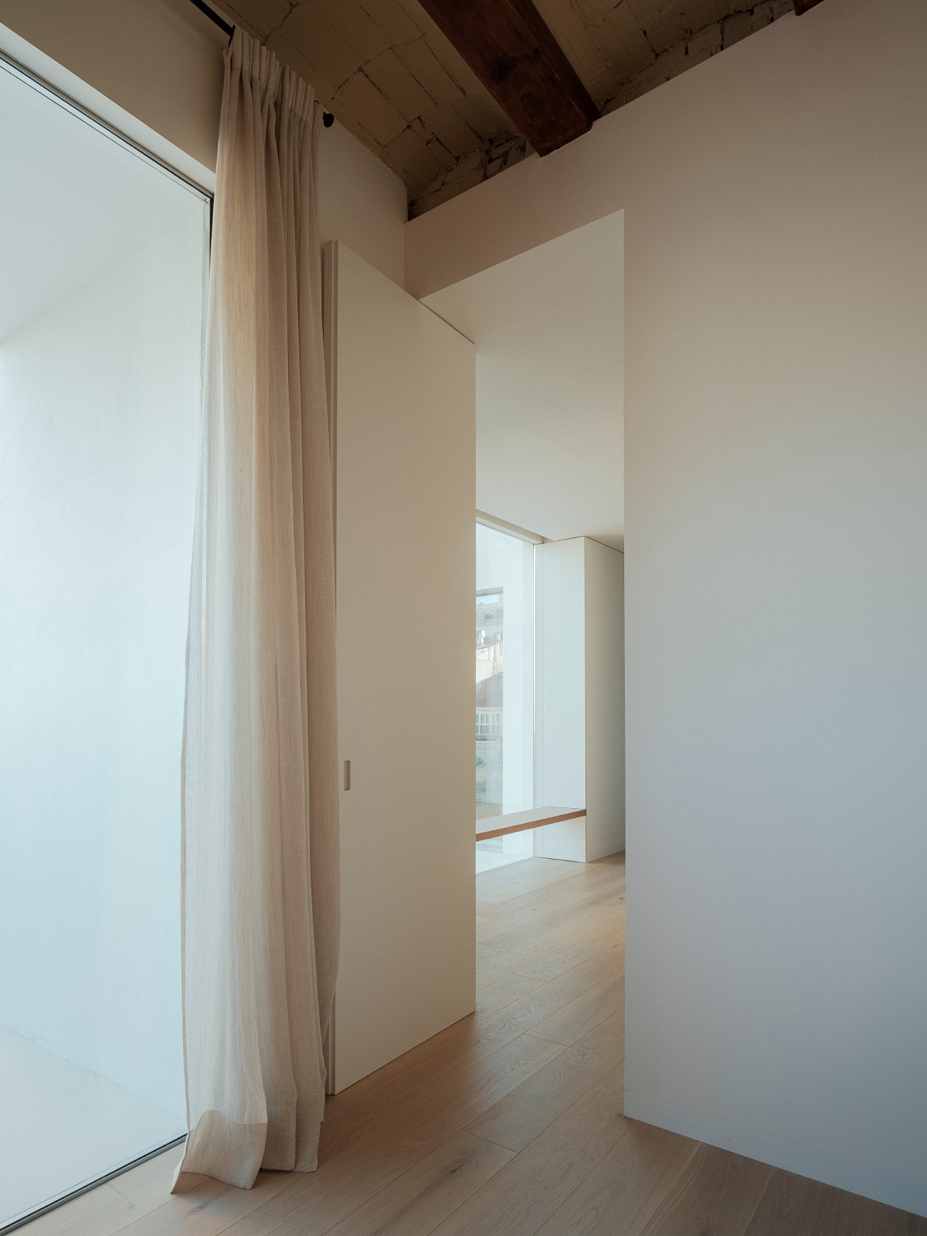 市中心的极简主义住宅丨西班牙巴伦西亚丨NOS Arquitectura-20