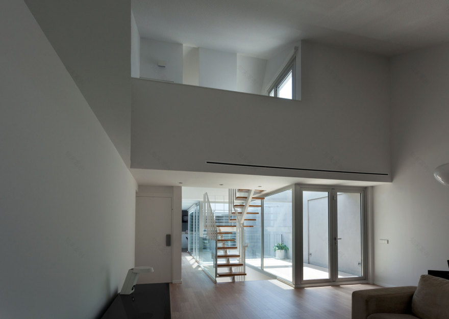 河畔空中楼阁-50