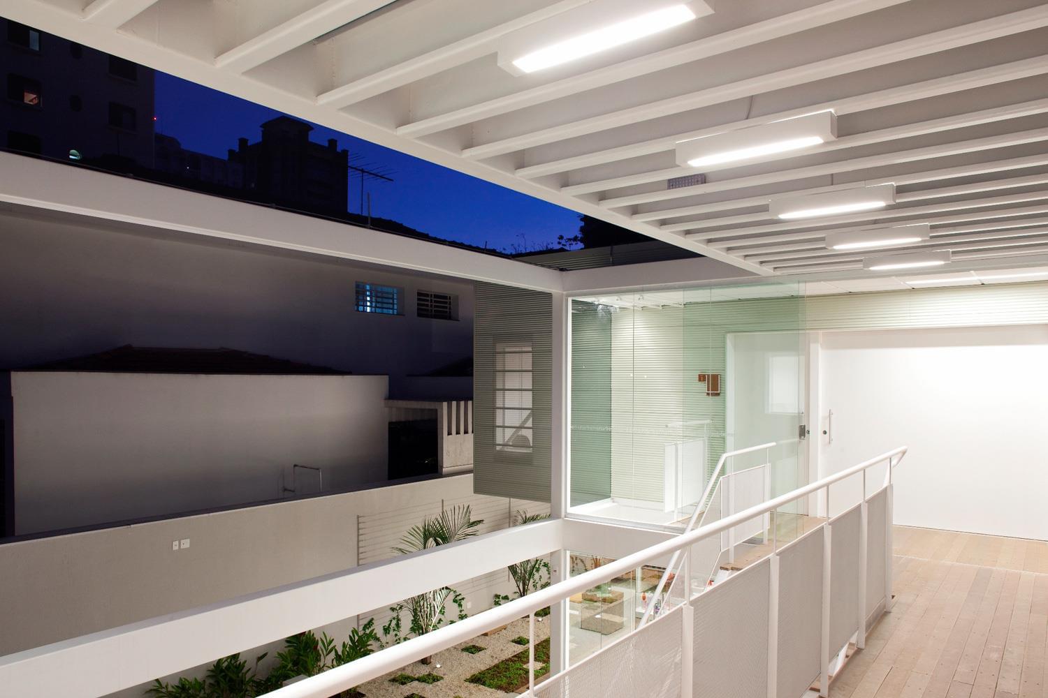 巴西圣保罗 Casa Natura 展示中心 | 环保可持续的创新商业设计-11