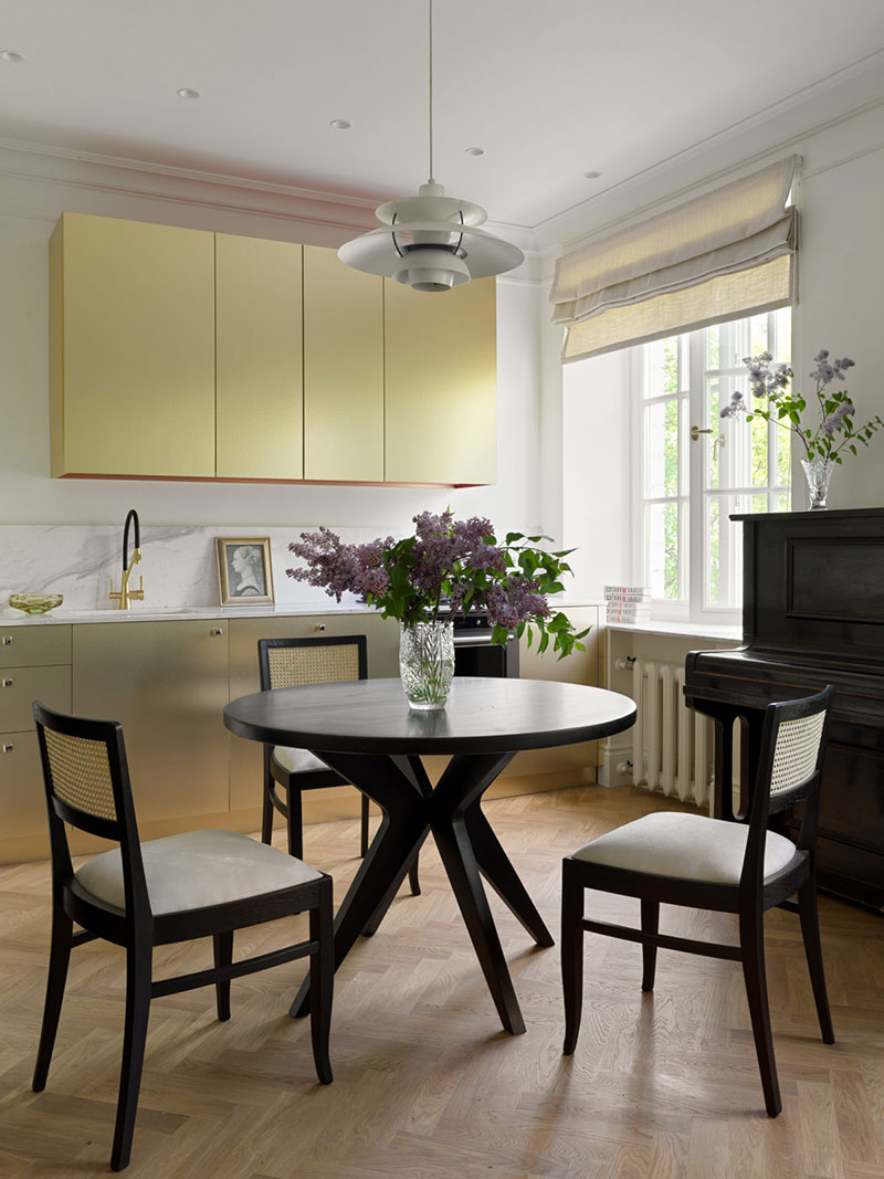 莫斯科中心斯大林建筑中女演员的复古公寓-2