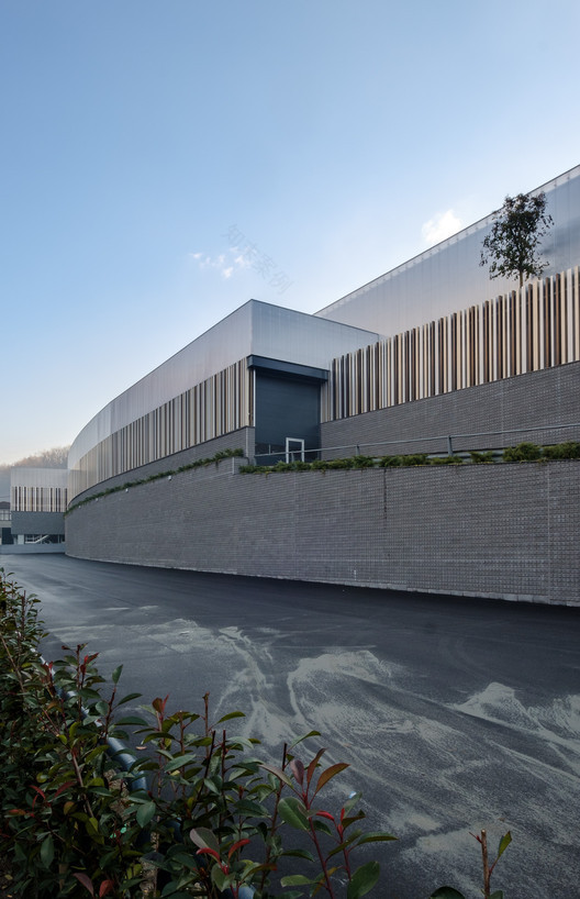 Functional Reuse of an Ex Factory in Lumezzane Luigi Serboli + Pierangelo Scaroni-27