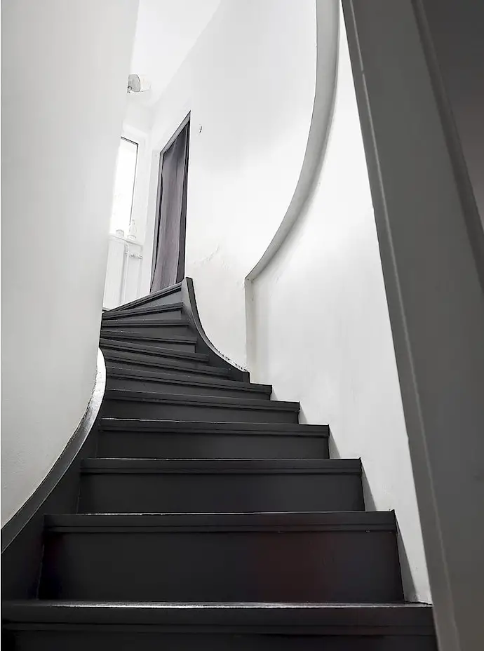 瑞典斯德哥尔摩独特书香公寓设计-9