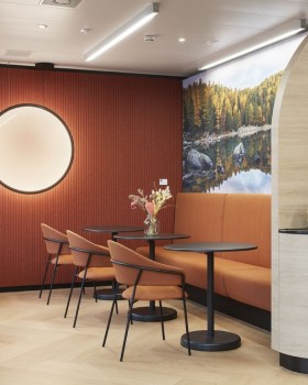 Confidential Reinsurance Company Offices by Trispace AG