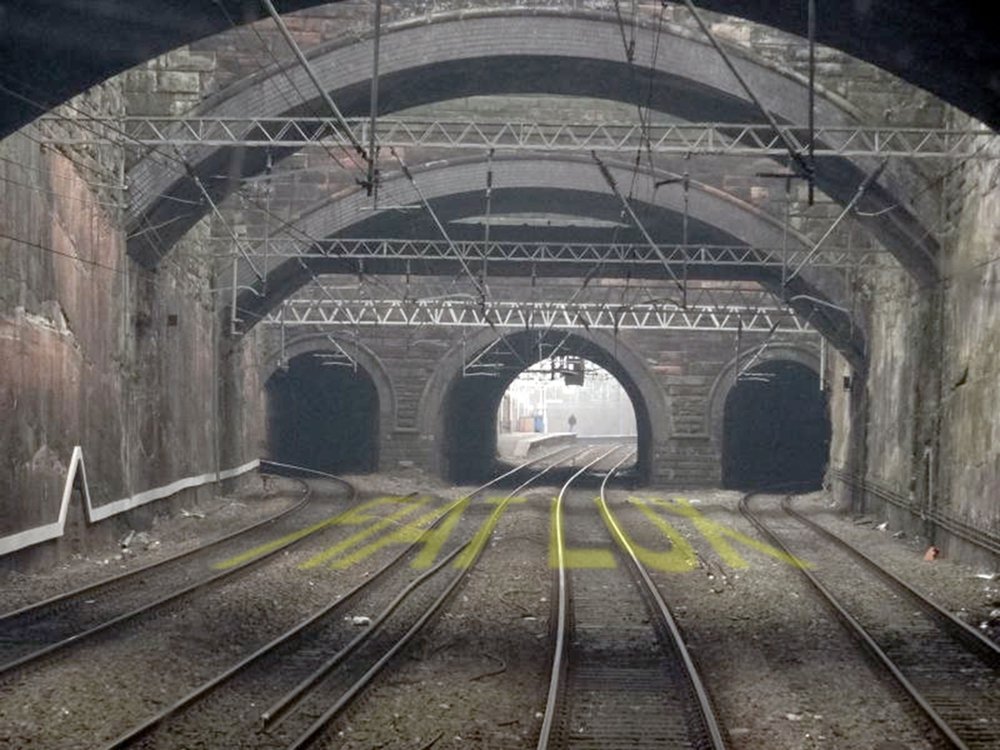 利物浦大学总体规划丨英国利物浦丨Lynch Architects-39