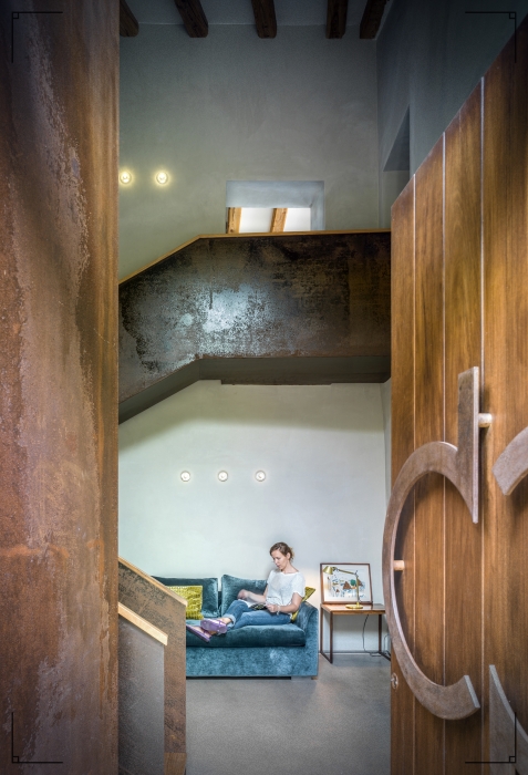 石头房子的改造及室内设计-22
