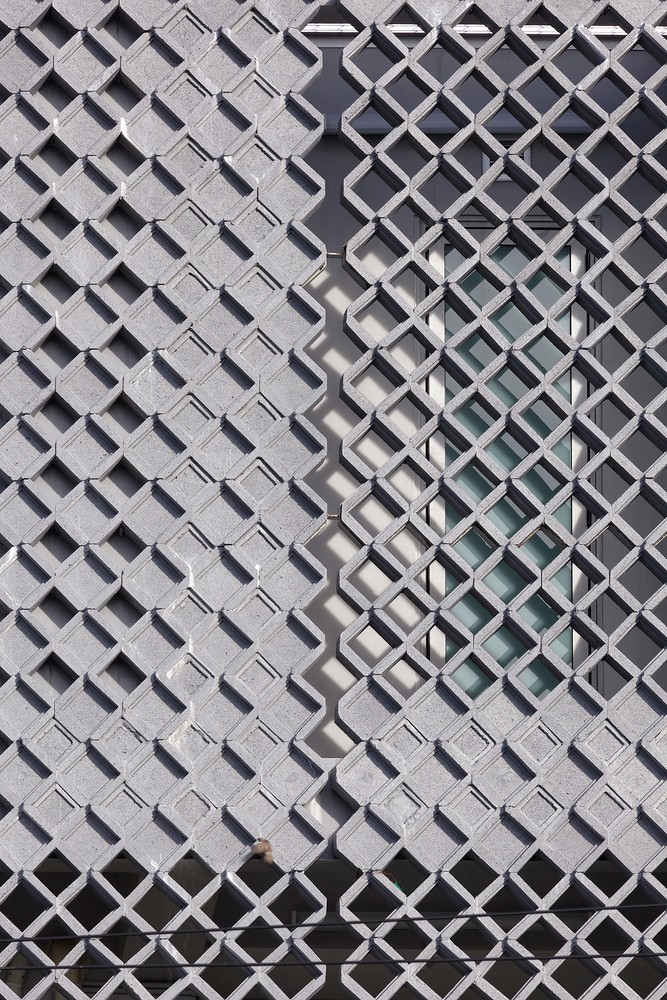 泰国镂空混凝土砖住宅-38