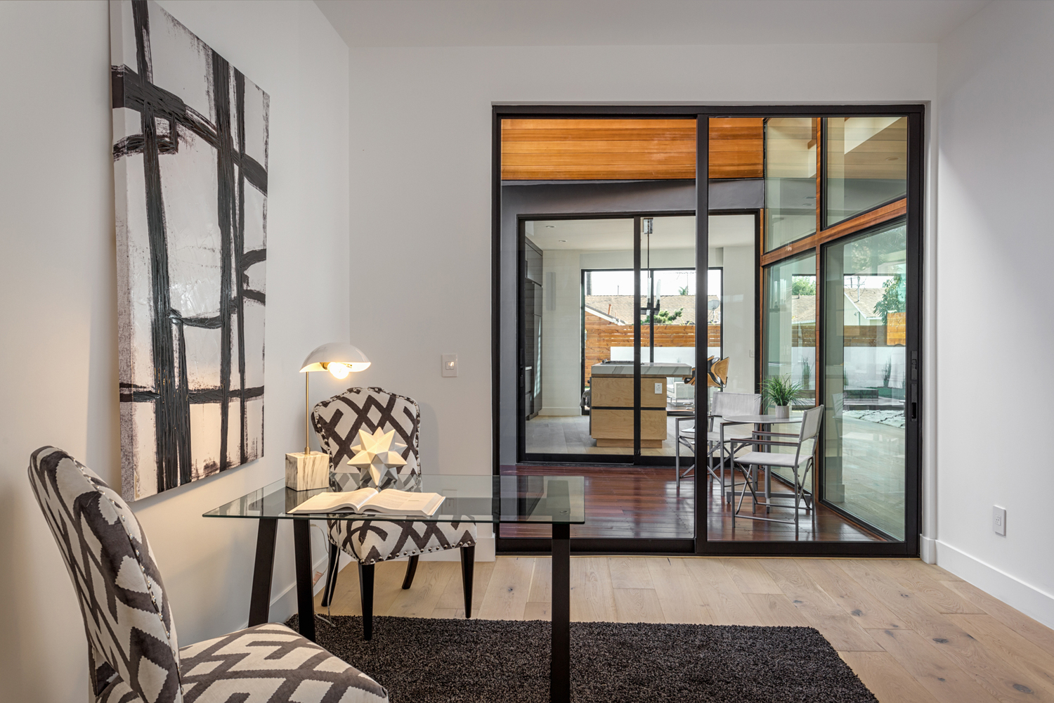 洛杉矶传统社区中的现代“盒子式”住宅-62