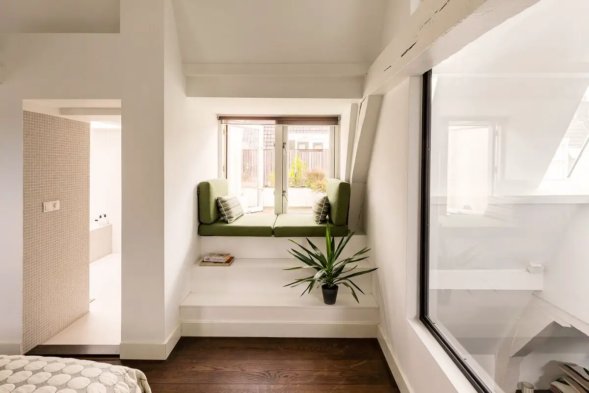 阿姆斯特丹古典运河公寓 | 古老建筑中的现代魅力-14