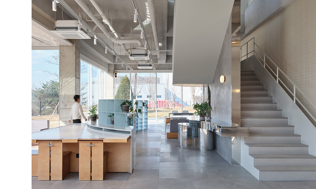 建筑师设计的咖啡、面包店空间502 Coffee Roasters,韩国,首尔 | Space design by stof - 面包店 - 餐厅LOGO-VI空间设计-全球餐饮研究所-8