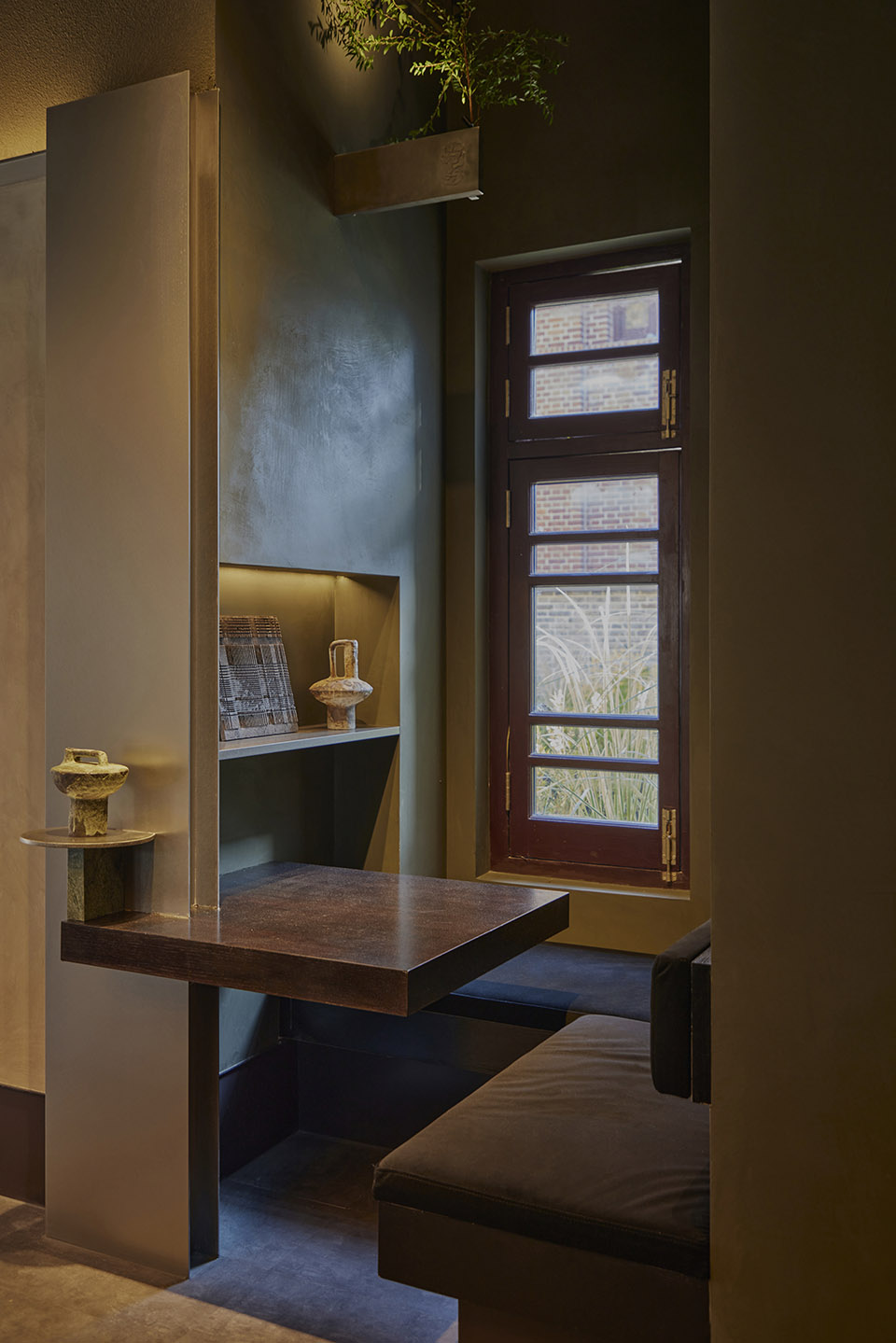 “葱茏”餐厅丨中国南京丨八荒设计团队-65