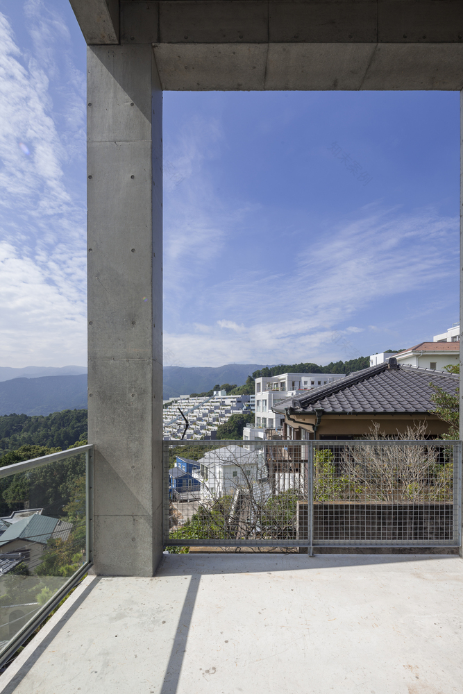 日本 Atami Tower House 混凝土塔楼设计丨Ashida Architect & Associates-29