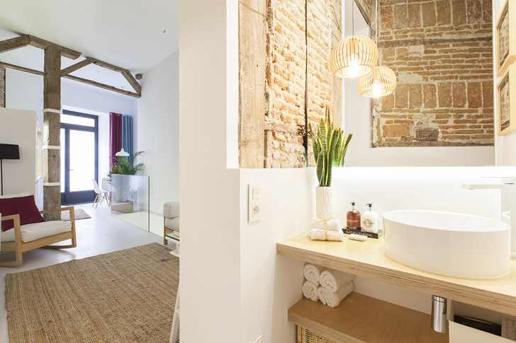 马德里公寓翻新，植物点亮空间-7