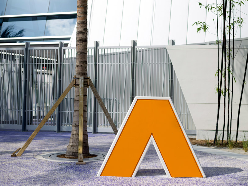 a memorial bowing-23