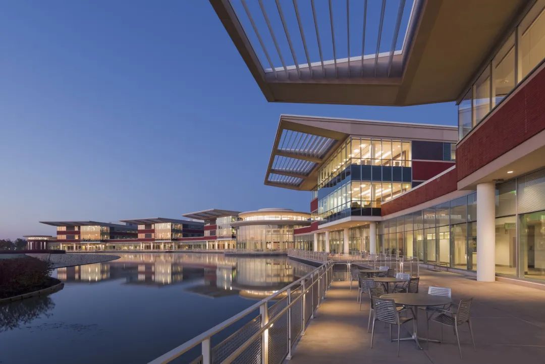 森林湖医院 · 自然与人文共生的医疗空间设计丨PC&P-69