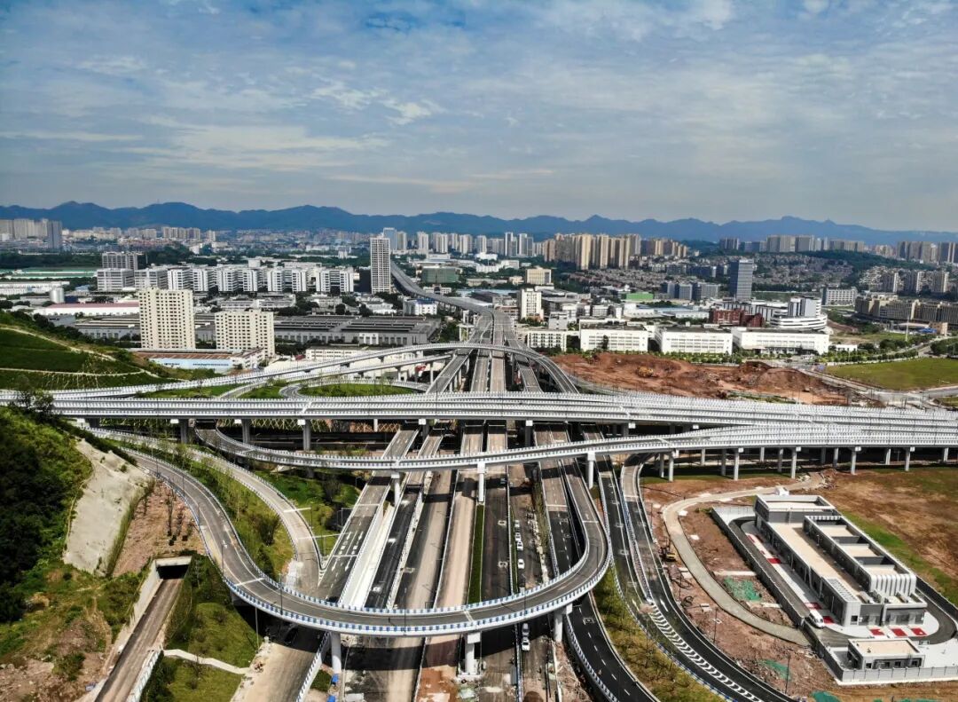 重庆东站重要枢纽配套——茶惠大道一标段同步投用！-13