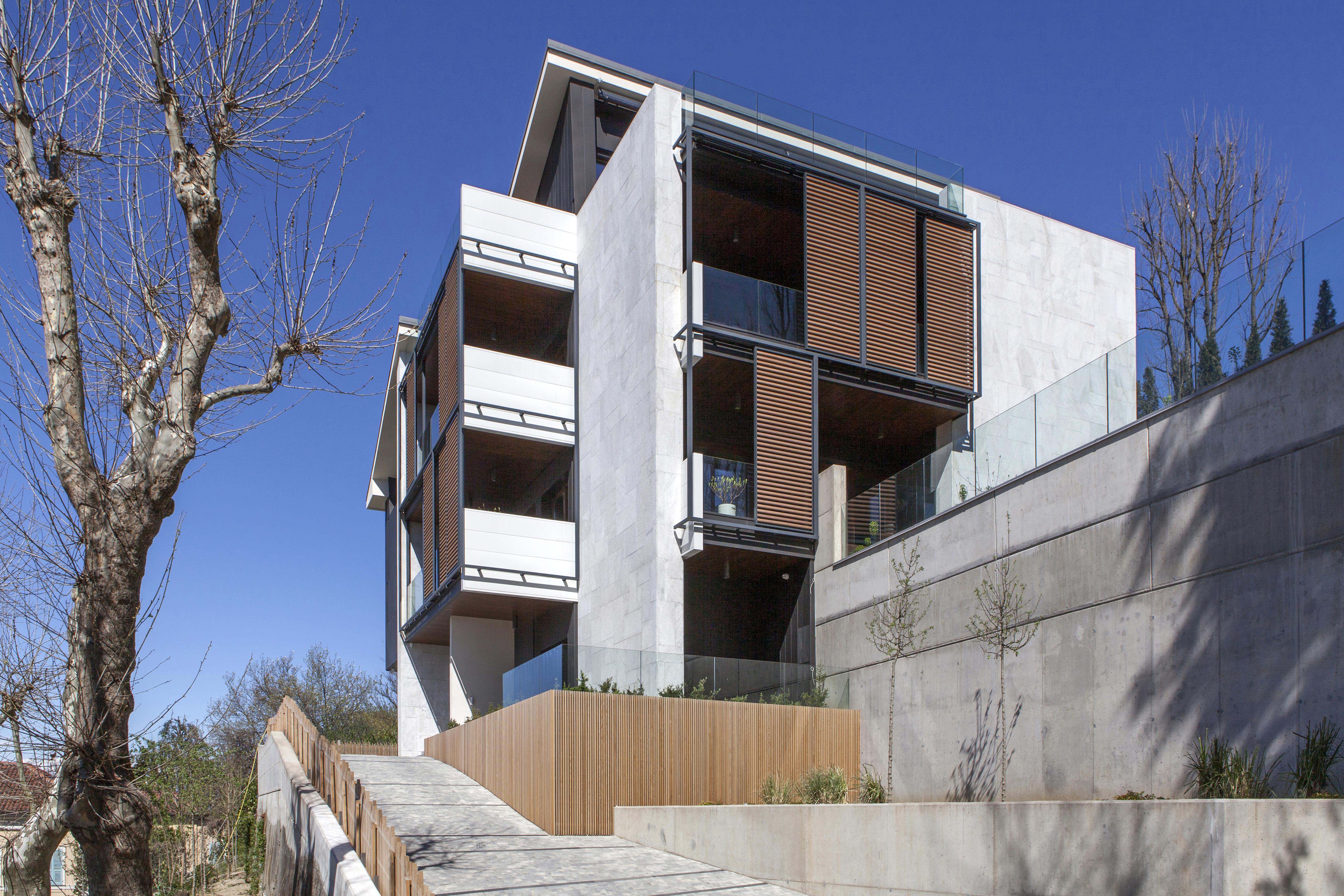 金属与大理石-0