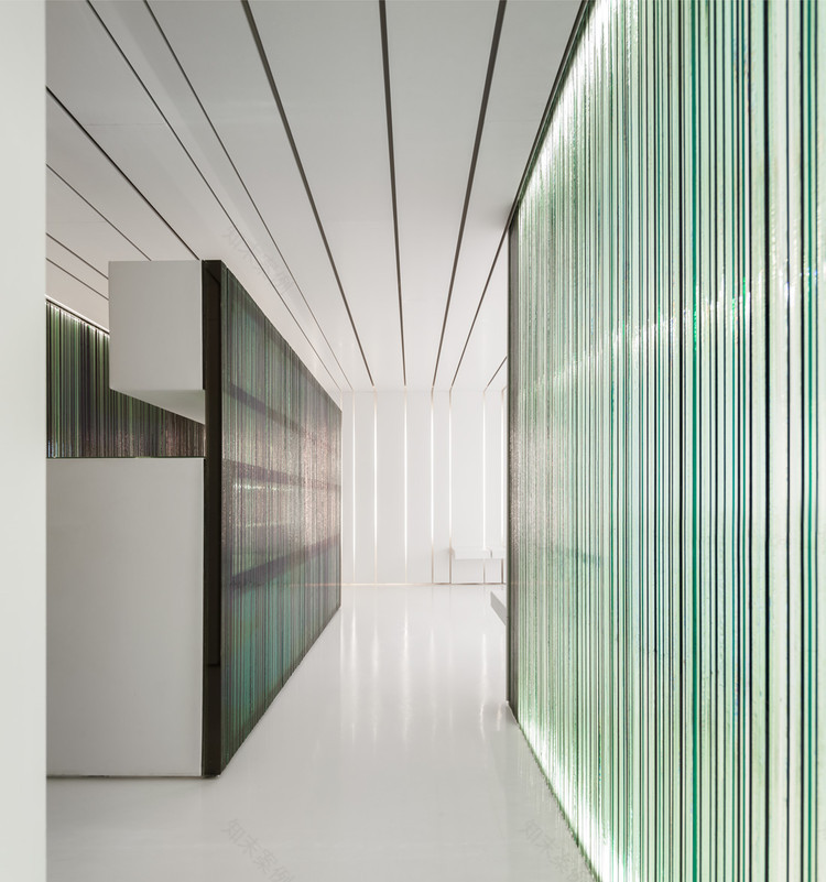 葡萄牙牙科诊所的宁静空间-14