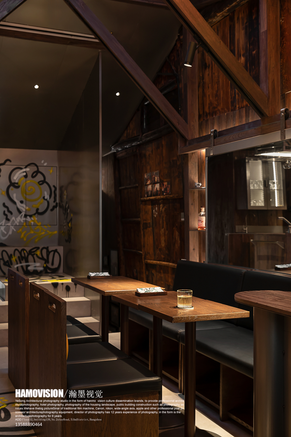 泛域设计×酒吧空间·Chimney烟囱酒吧·周和摄影|老街孵化出的百变“烟囱”-84